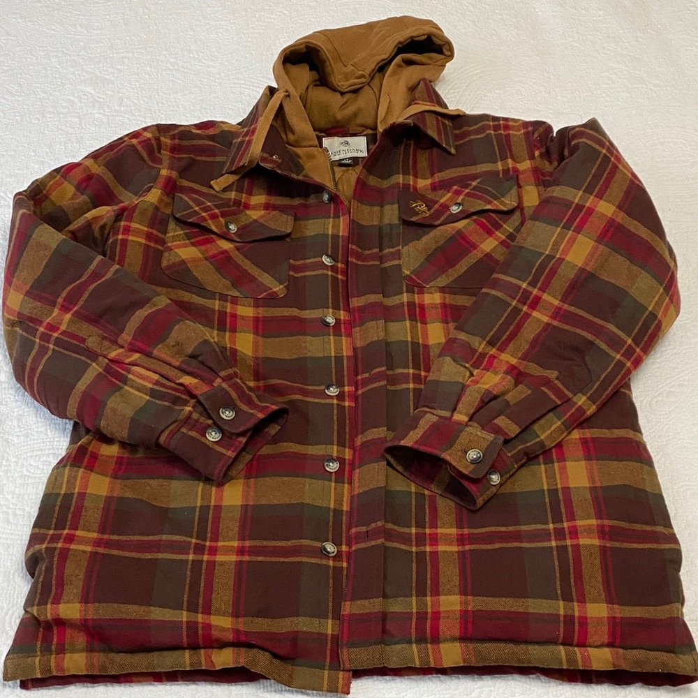 Legendary Whitetails Quilted Plaid Shirt Jacket with Hood and Full Zipper